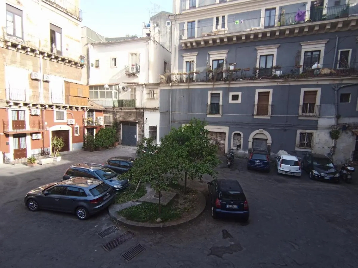Lejlighed Cortile Pantaleone Holiday Home Catania