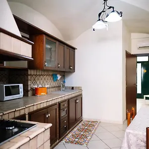 Casa vacanze Groove House, Aeroporto di Catania Fontana Rossa